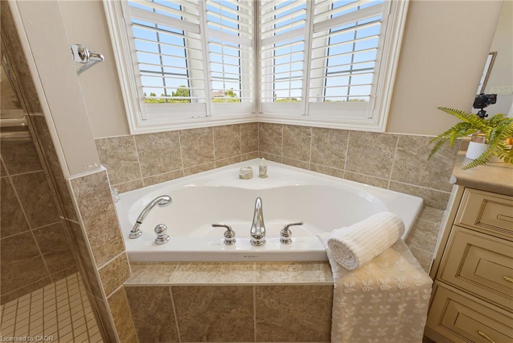 4188 Victoria Avenue Property Photo 25