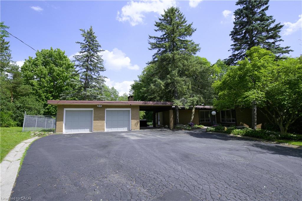 560 Crane Court Property Photo 2