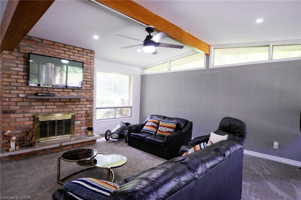 560 Crane Court Property Photo 26