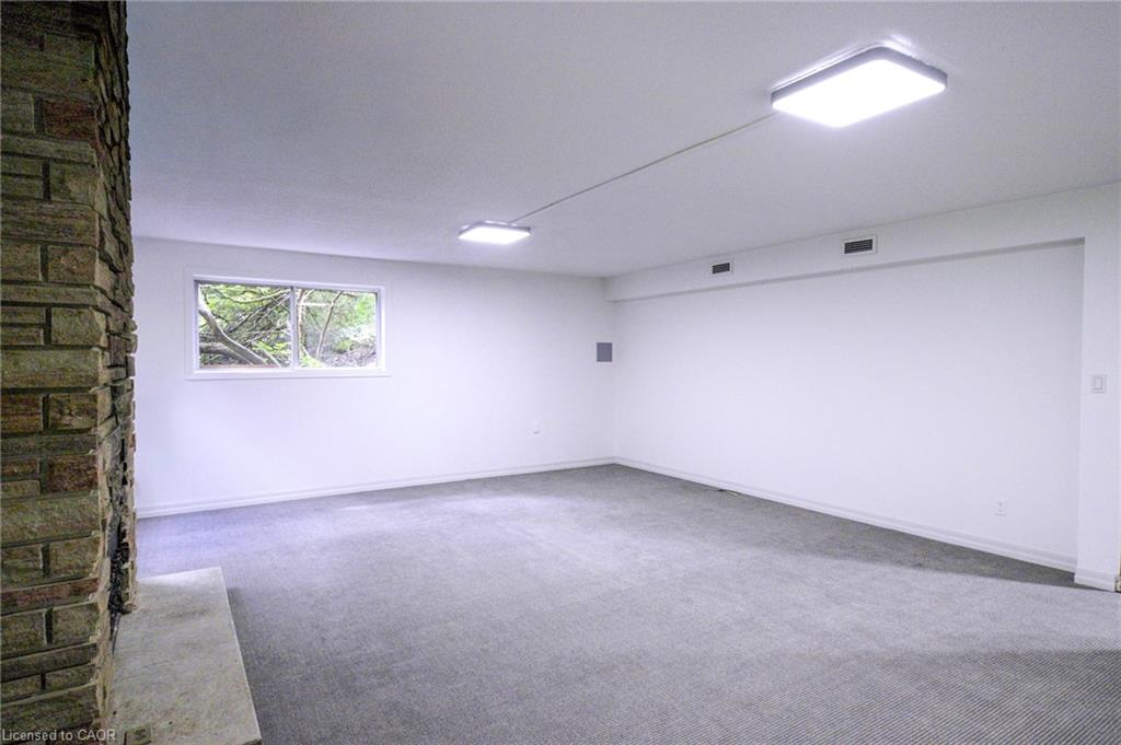 560 Crane Court Property Photo 31