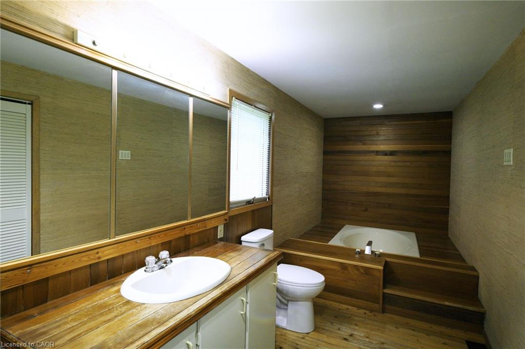560 Crane Court Property Photo 33
