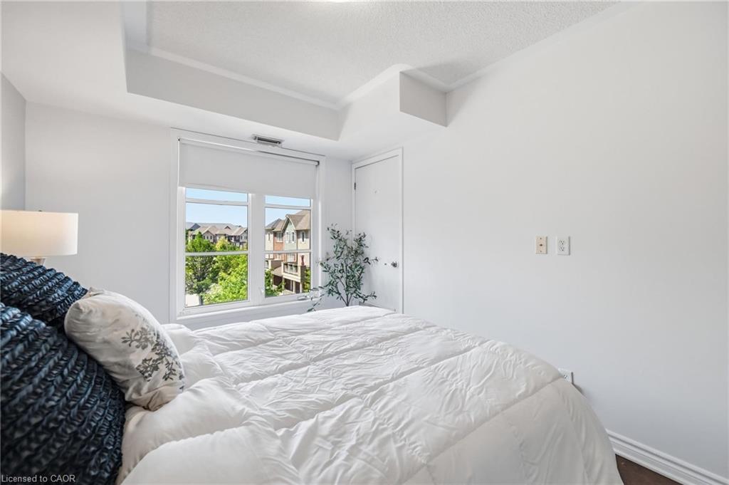 303-3060 Rotary Way Property Photo 16
