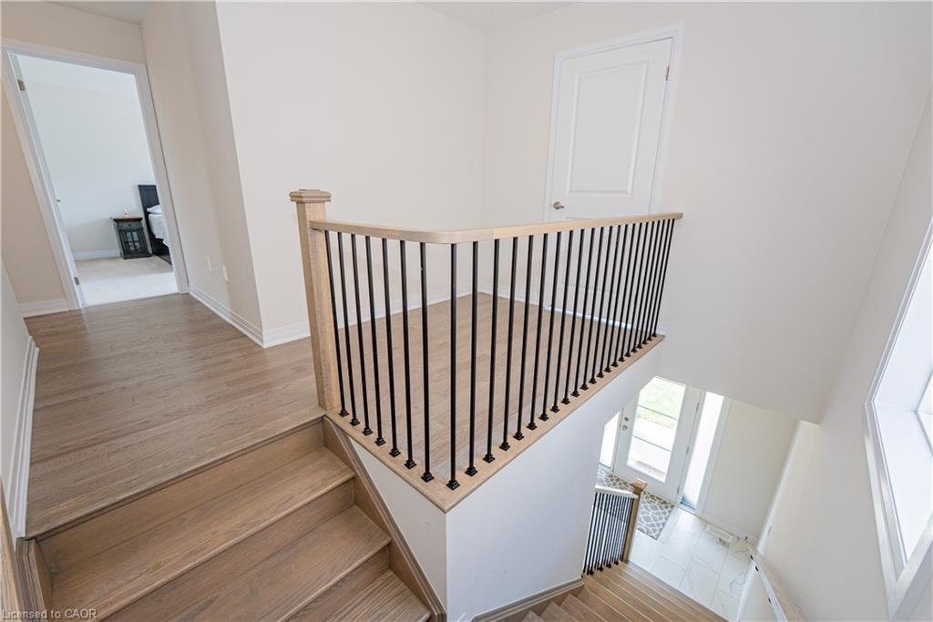 15 Tyler Ave Avenue Property Photo 24