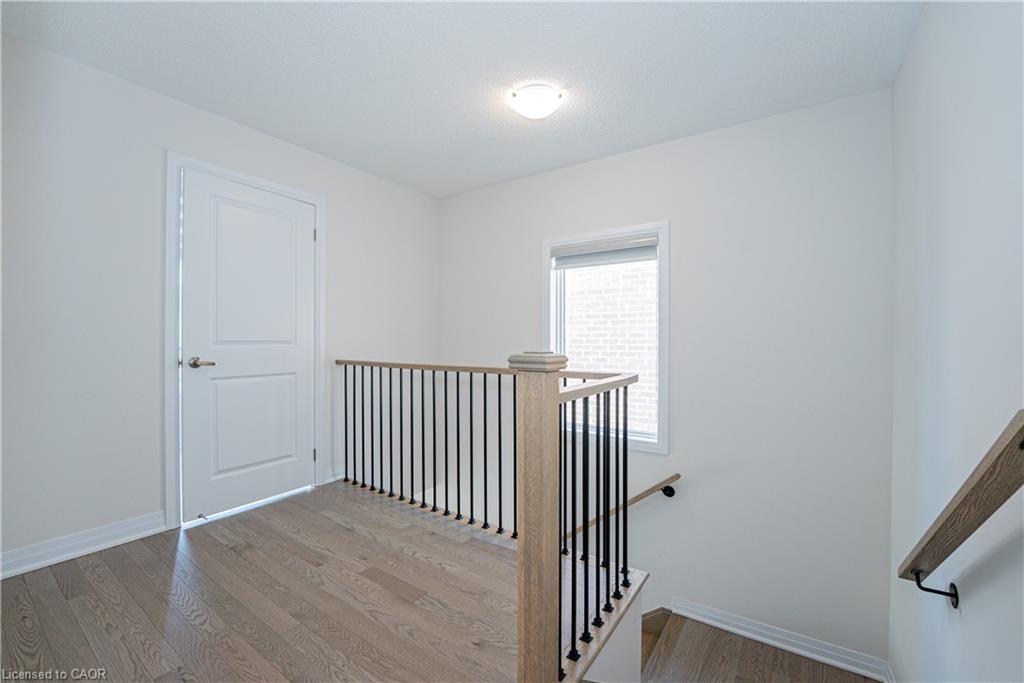 15 Tyler Ave Avenue Property Photo 25