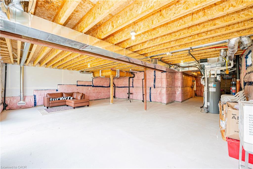 15 Tyler Ave Avenue Property Photo 45
