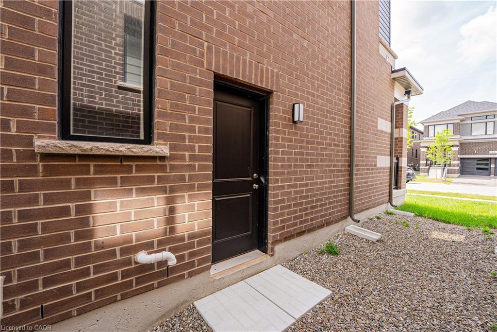 15 Tyler Ave Avenue Property Photo 50