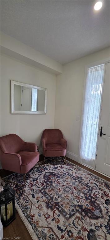 1156 Swan Street Property Photo 4