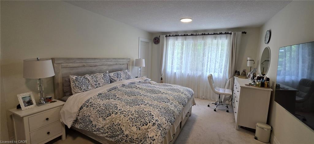 1156 Swan Street Property Photo 16