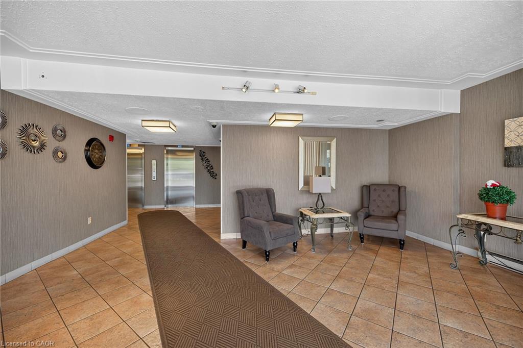 103-40 Harrisford Street Property Photo 4