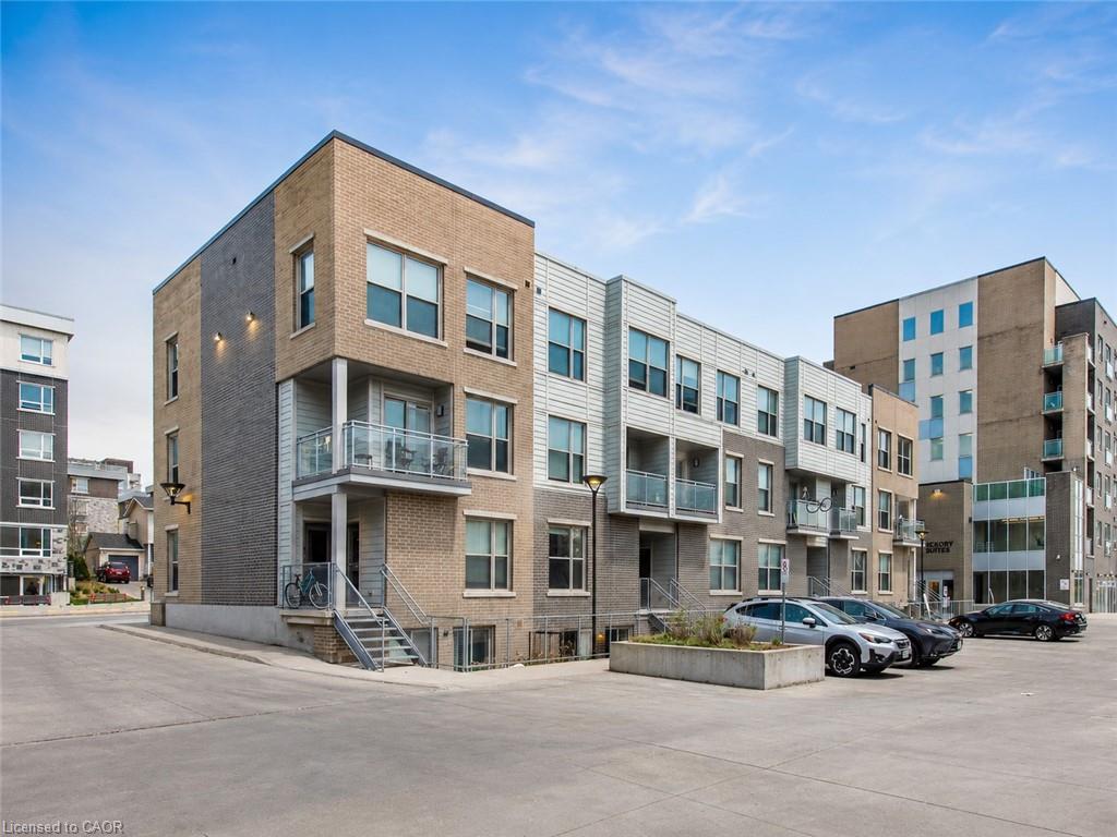 T113-62 Balsam Street Property Photo 1