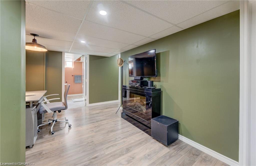 13 Lowell Street S Property Photo 4
