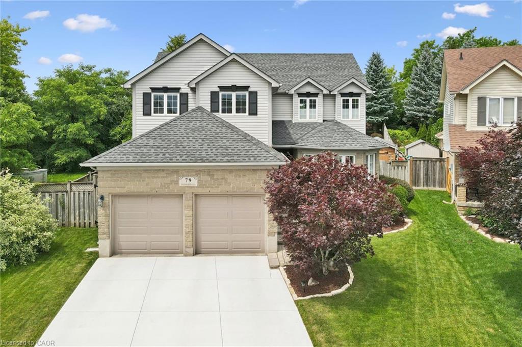 79 Wadsworth Crescent Property Photo 2