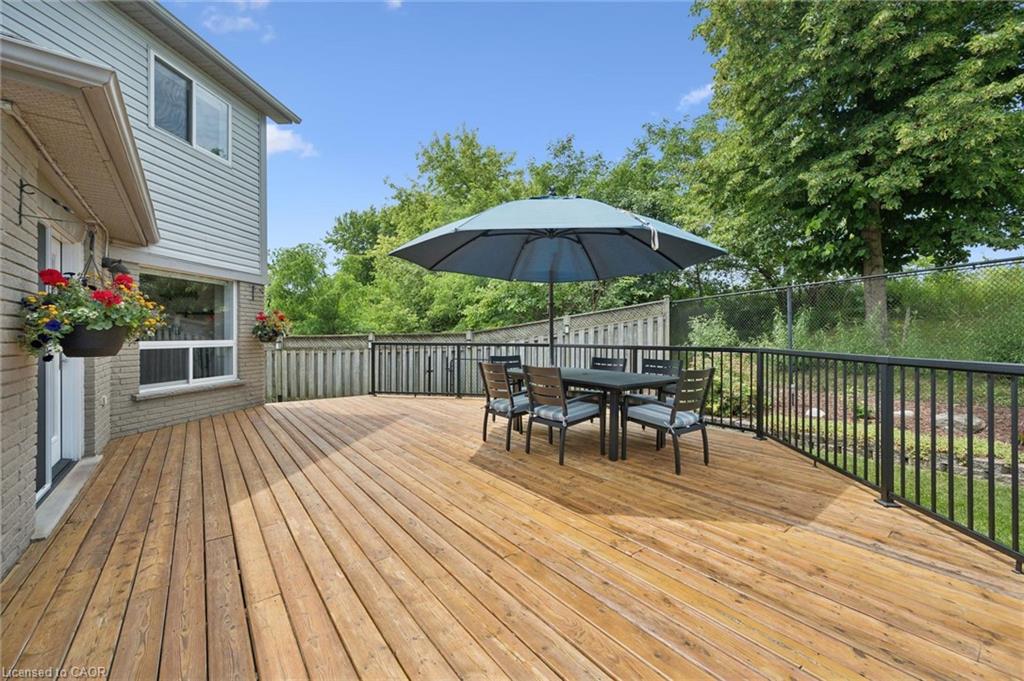 79 Wadsworth Crescent Property Photo 35