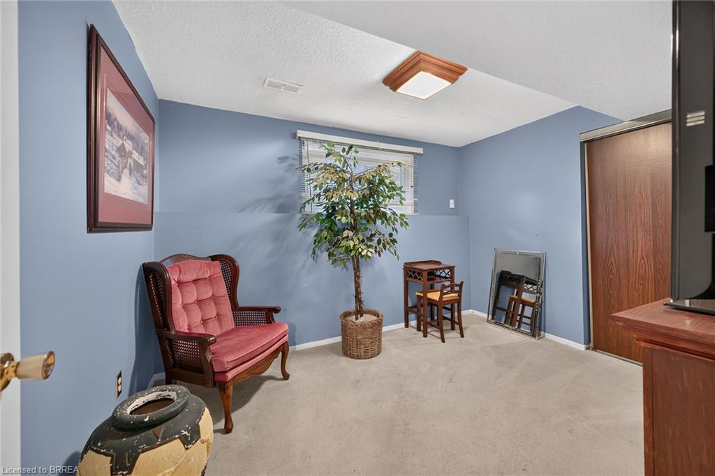 57 Westchester Way Property Photo 31