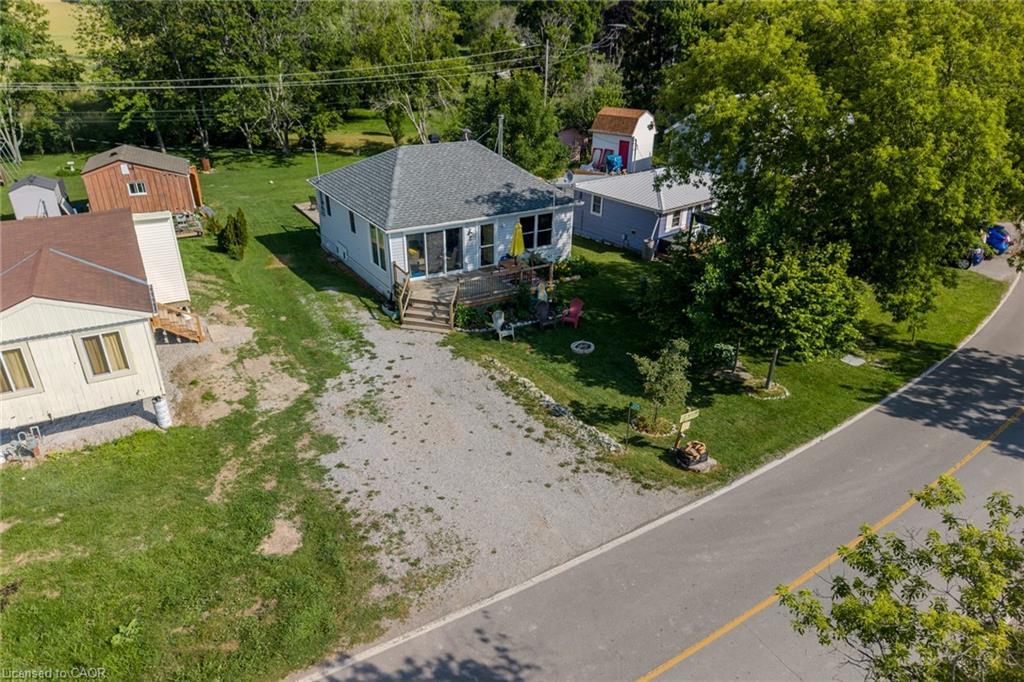 325 Blue Water Parkway Property Photo 2