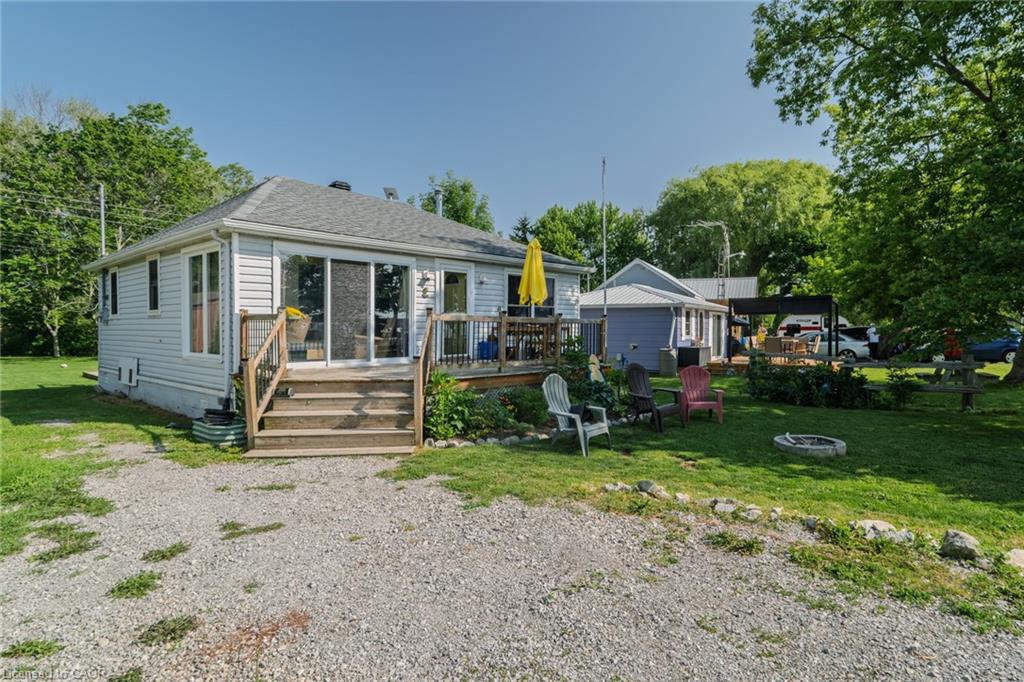325 Blue Water Parkway Property Photo 4