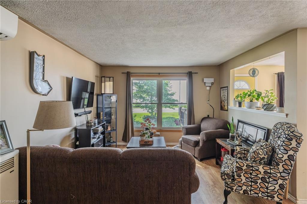 325 Blue Water Parkway Property Photo 16