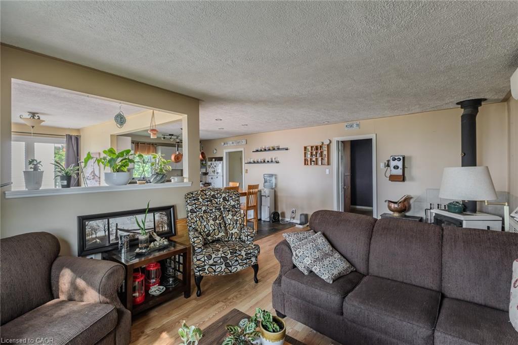 325 Blue Water Parkway Property Photo 17