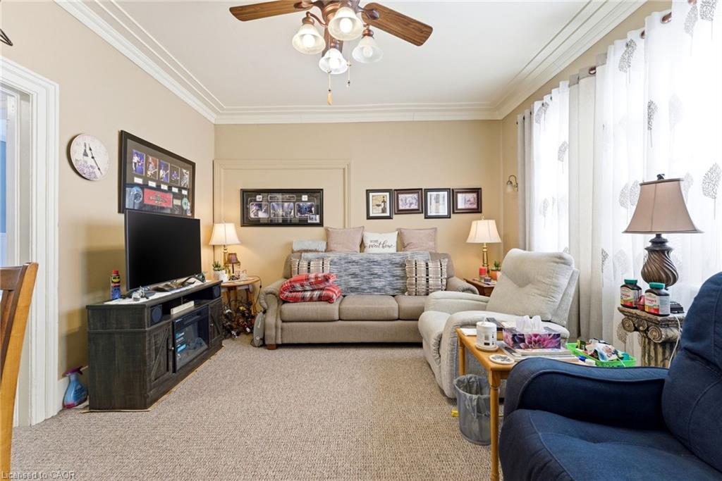 9 Willow Street Property Photo 22