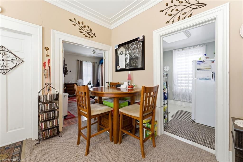 9 Willow Street Property Photo 24