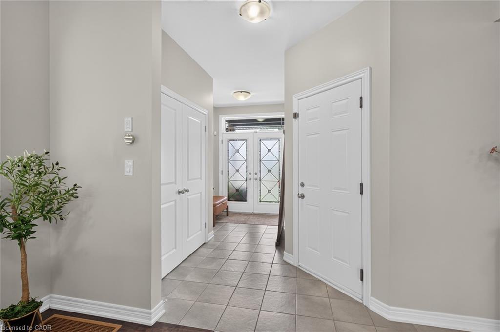 5 Narbonne Crescent Property Photo 9