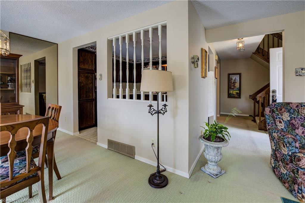 4-493 Beechwood Drive Property Photo 7