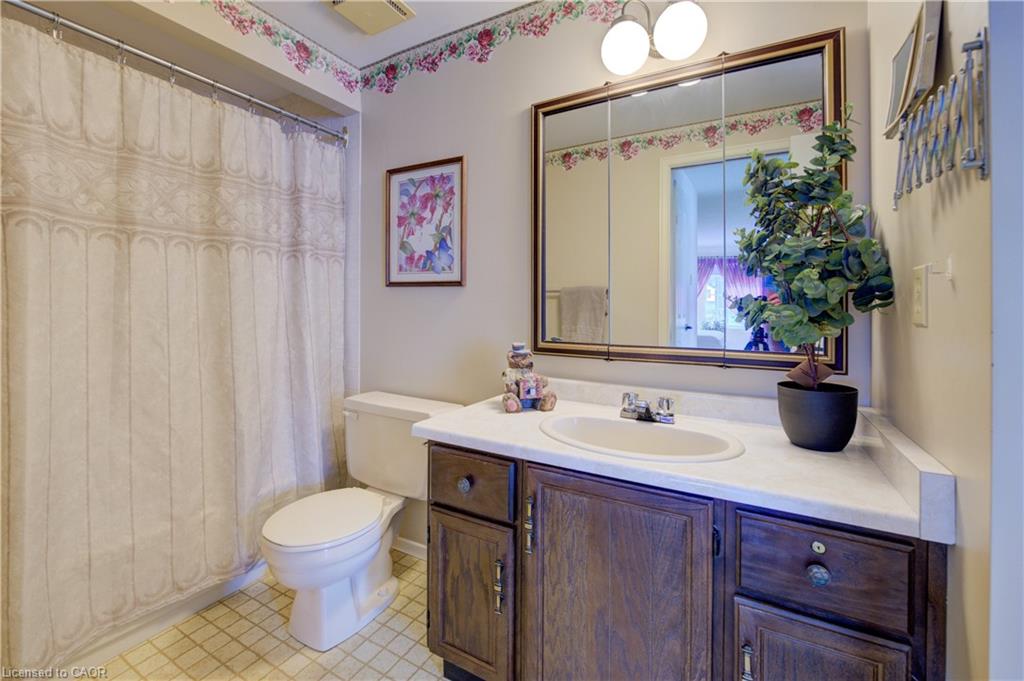 4-493 Beechwood Drive Property Photo 26