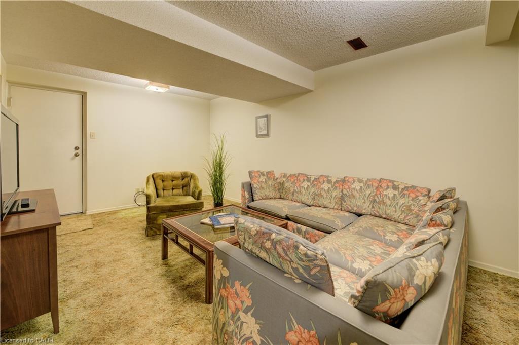 4-493 Beechwood Drive Property Photo 28