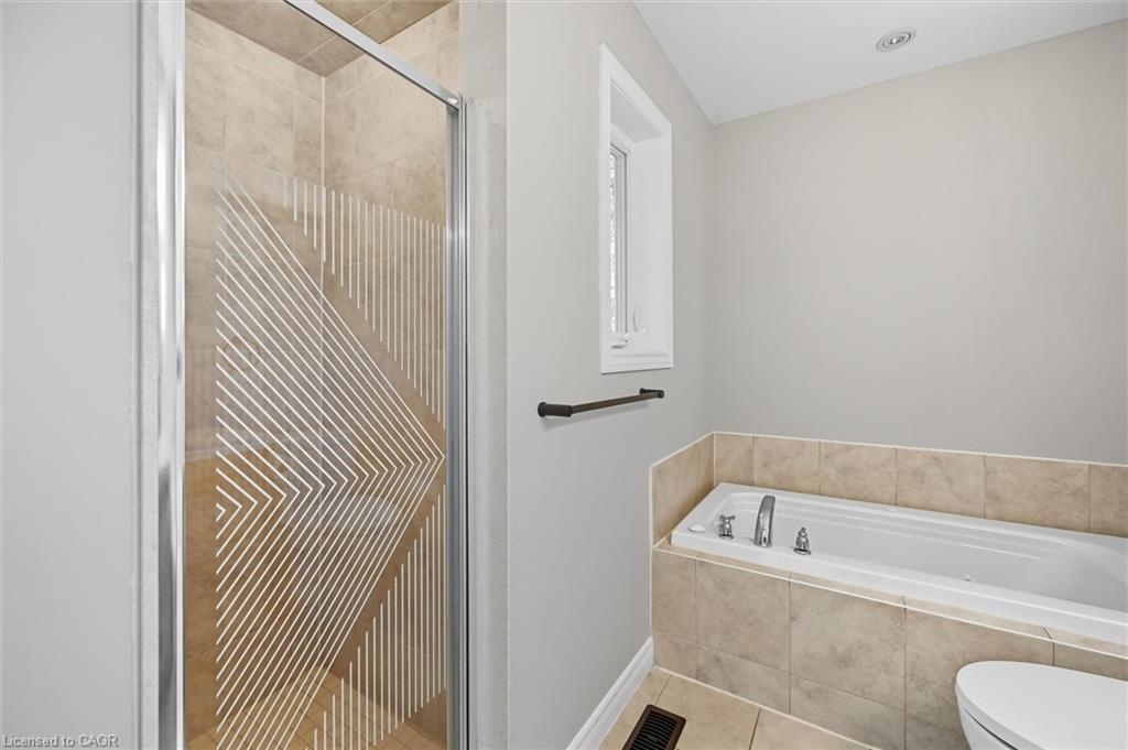 88 Wood Street E Property Photo 16