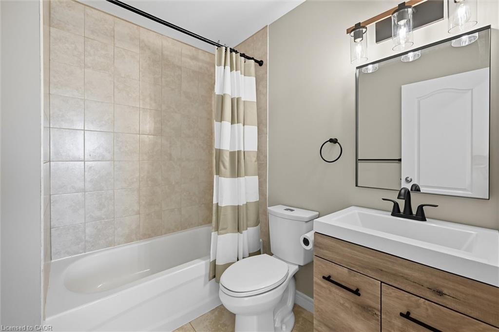 88 Wood Street E Property Photo 21