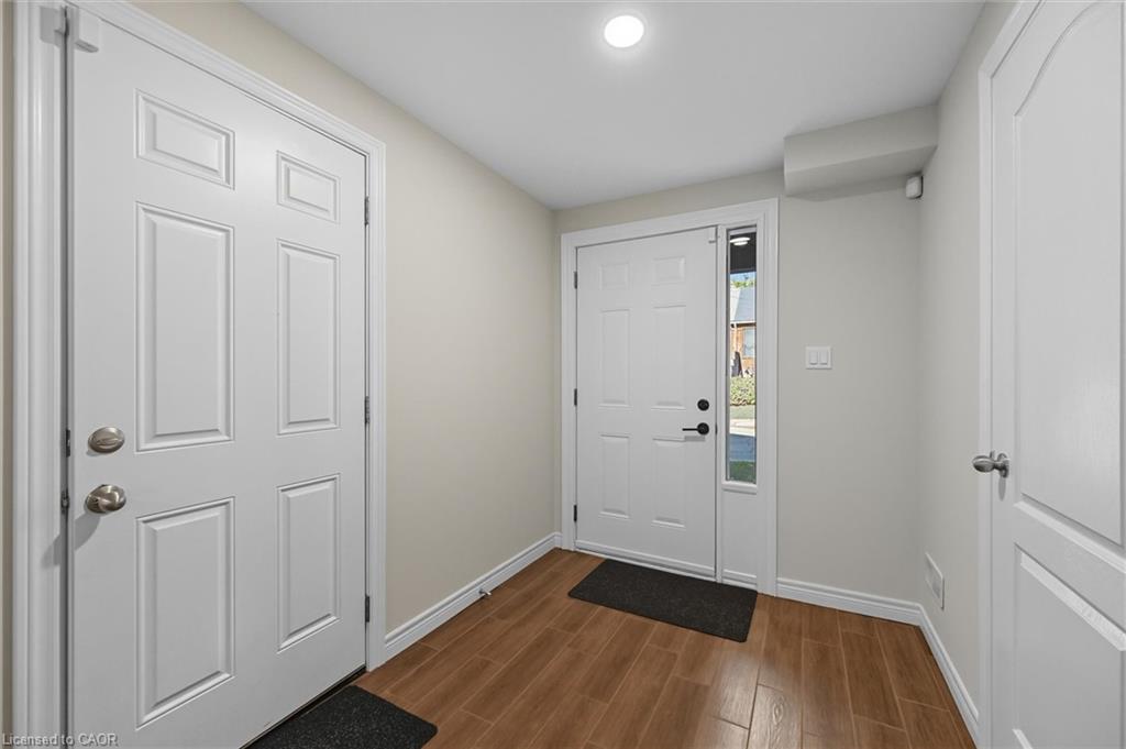 88 Wood Street E Property Photo 26