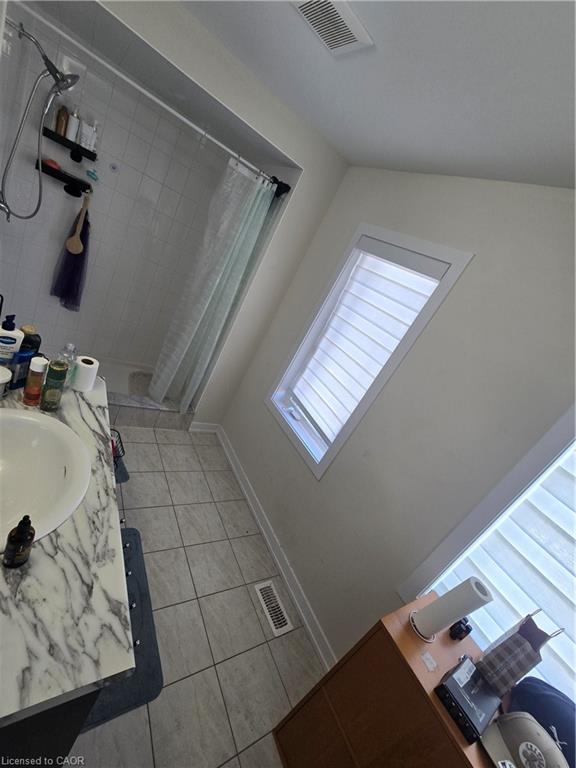 14 Lilac Circle Property Photo 10
