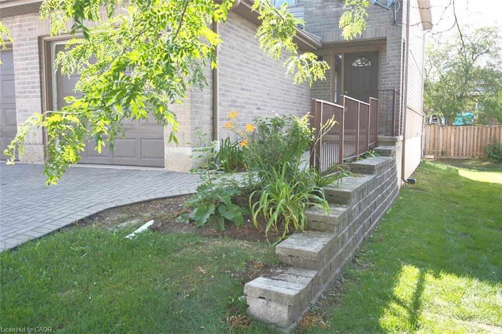 37-230 Blackhorne Drive Property Photo 3