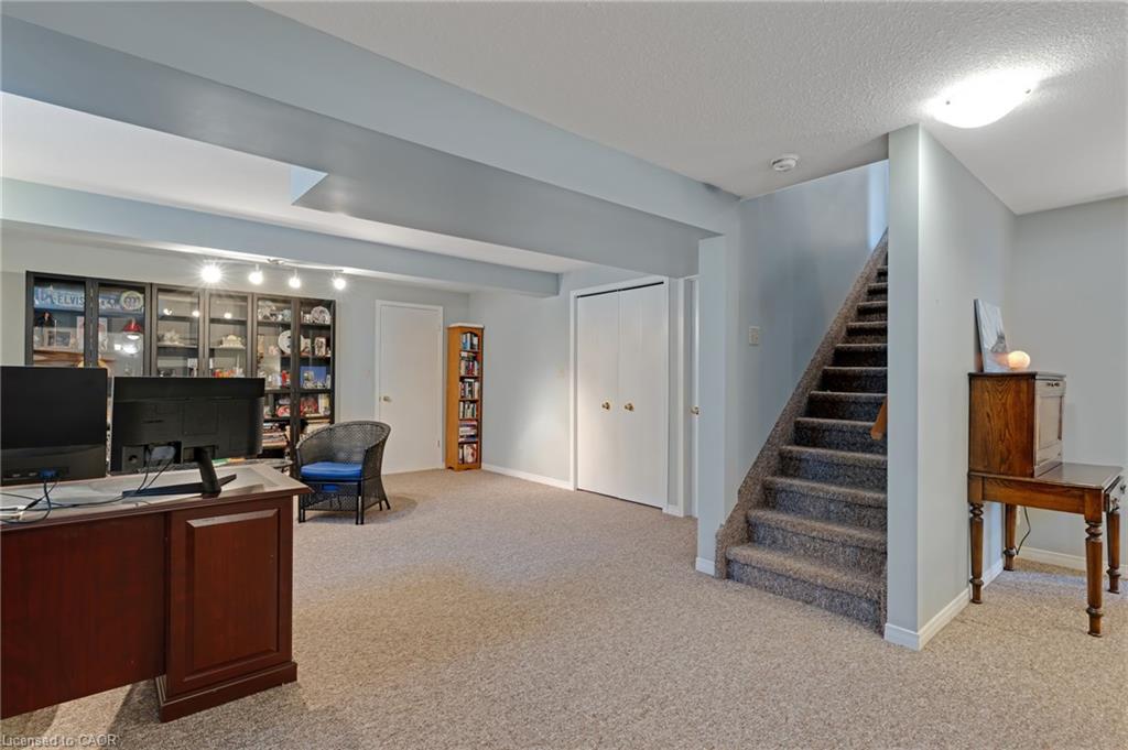 15 Erin Court Property Photo 27