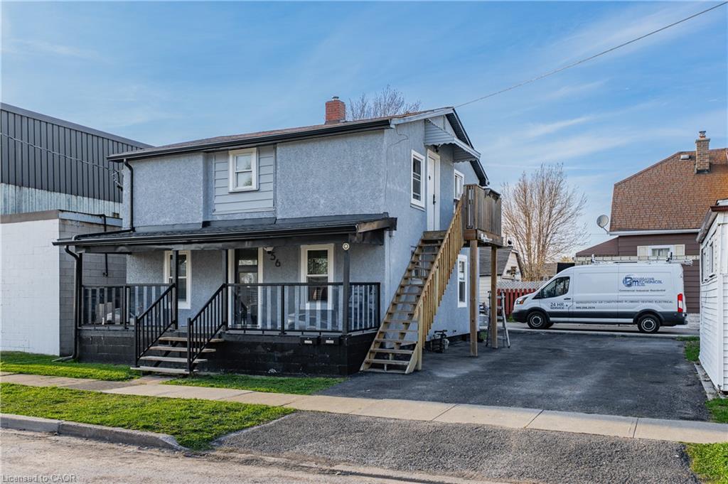 56 Decew Street Property Photo 2