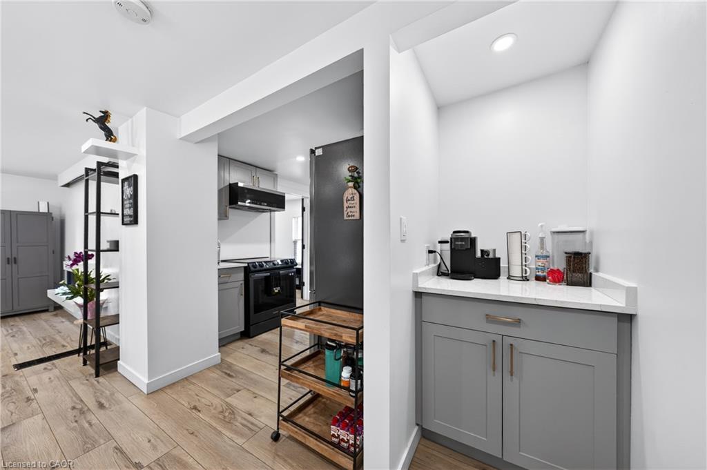 56 Decew Street Property Photo 12