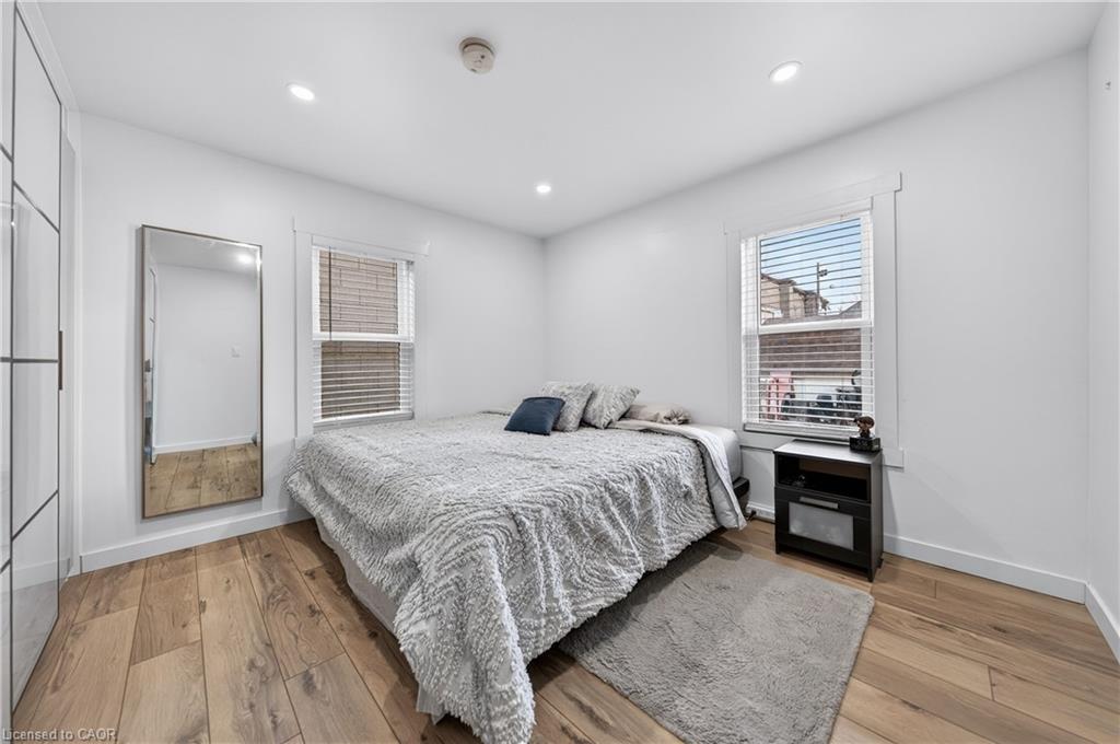 56 Decew Street Property Photo 18