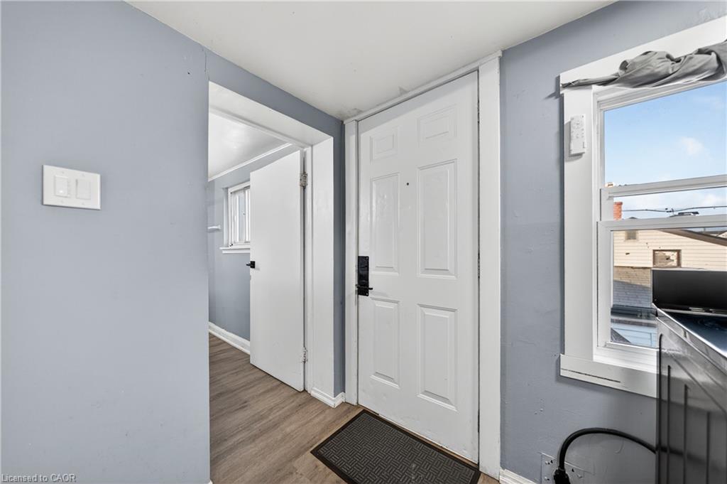 56 Decew Street Property Photo 31