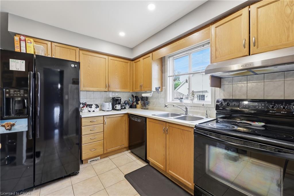 5709 Deerbrook Street Property Photo 11