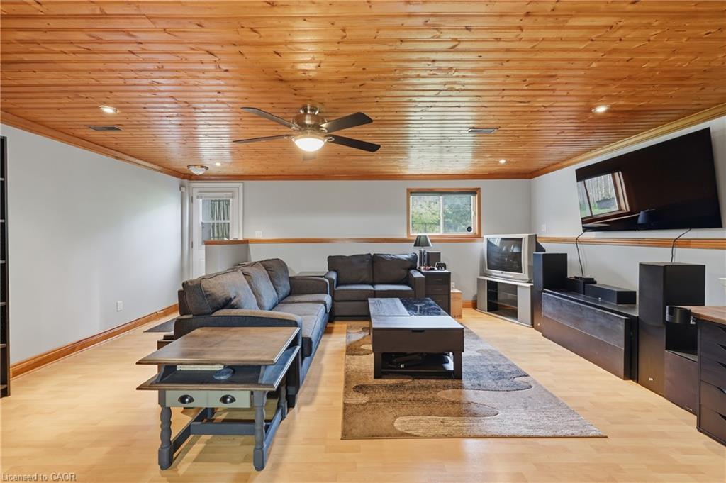 5709 Deerbrook Street Property Photo 24