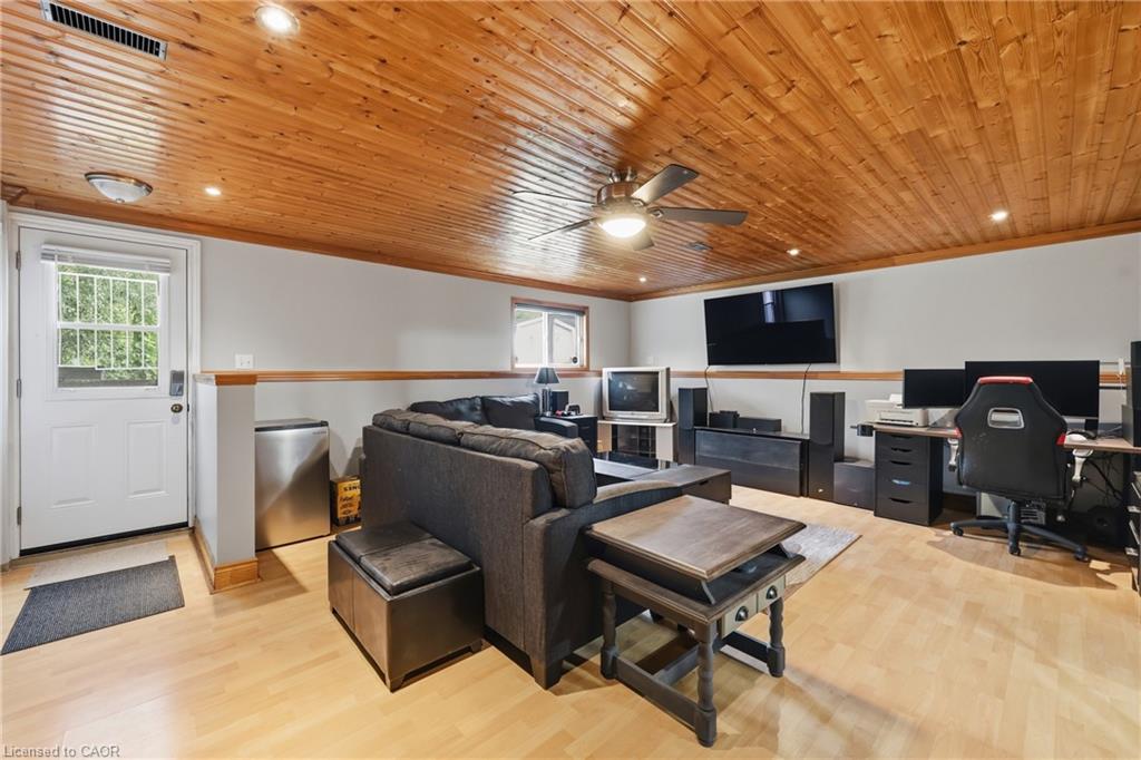 5709 Deerbrook Street Property Photo 25