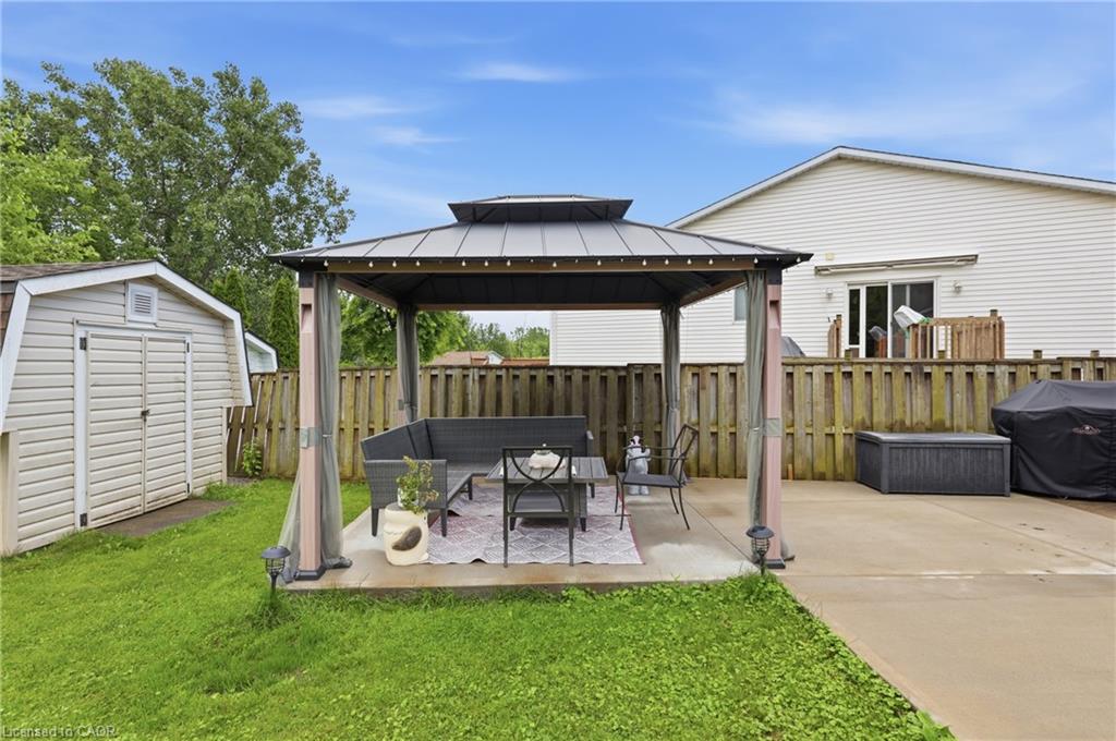 5709 Deerbrook Street Property Photo 33