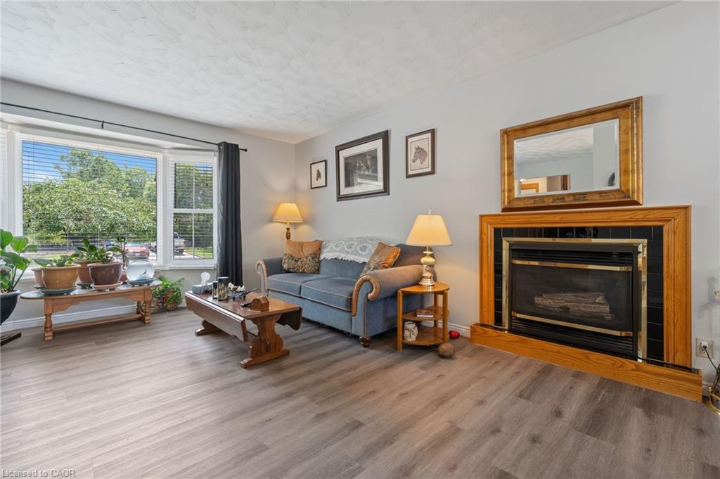25 Lakeview Avenue Property Photo 8