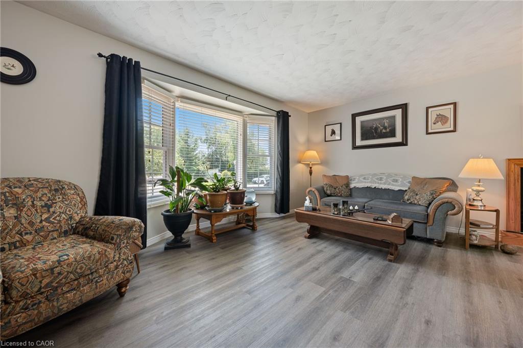 25 Lakeview Avenue Property Photo 11