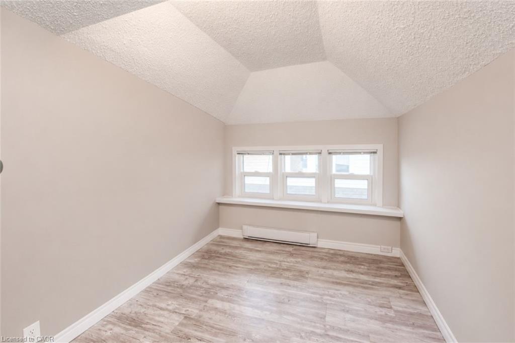 1-305 Frederick Street Property Photo 20
