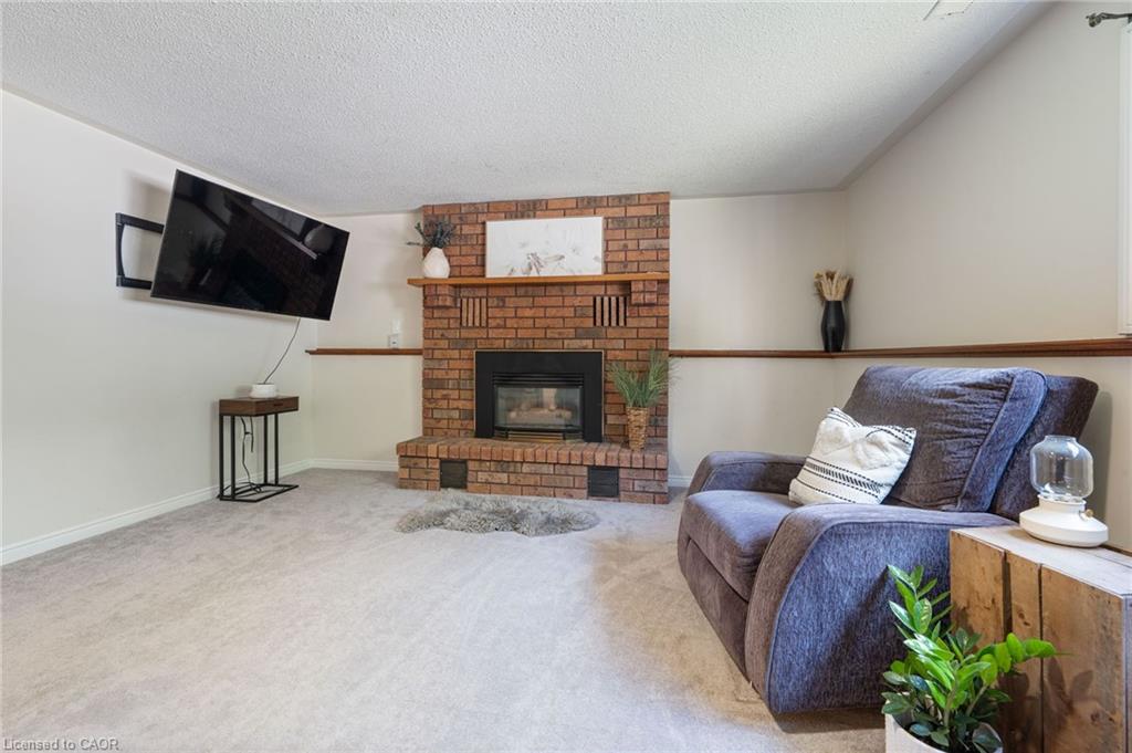 68 Lyndhurst Avenue Property Photo 12