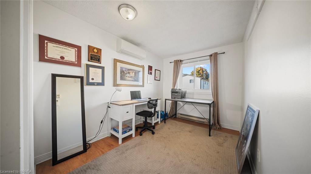 23 Freeman Crescent Property Photo 15