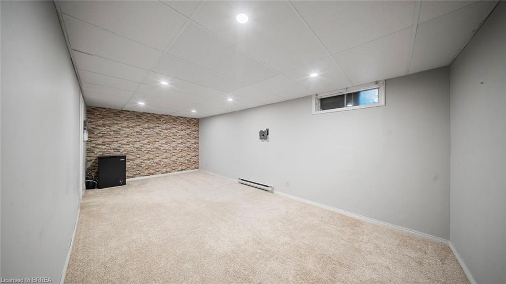 23 Freeman Crescent Property Photo 19