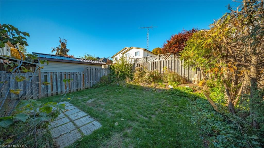 23 Freeman Crescent Property Photo 26
