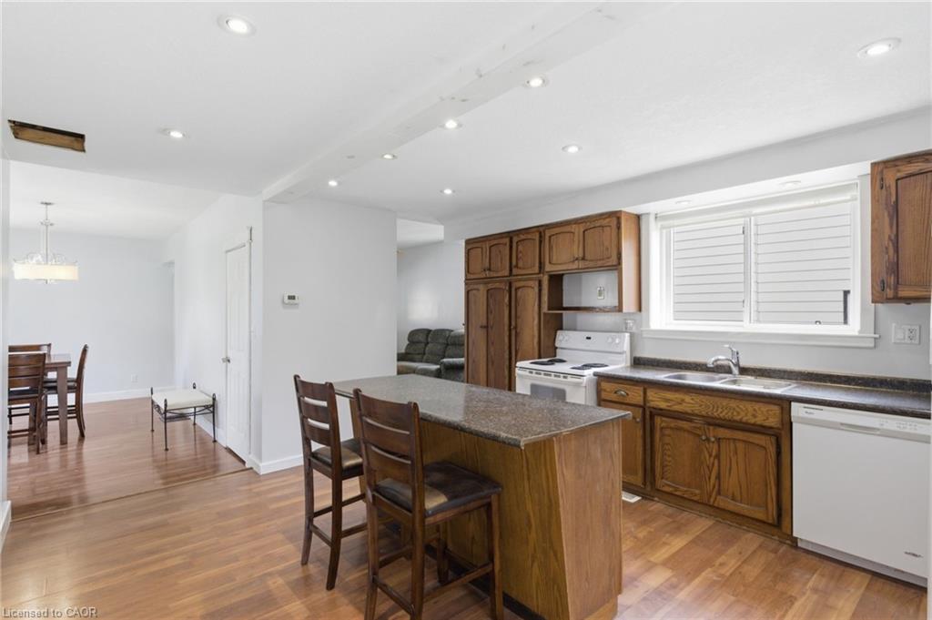 368 Wellington Avenue S Property Photo 15
